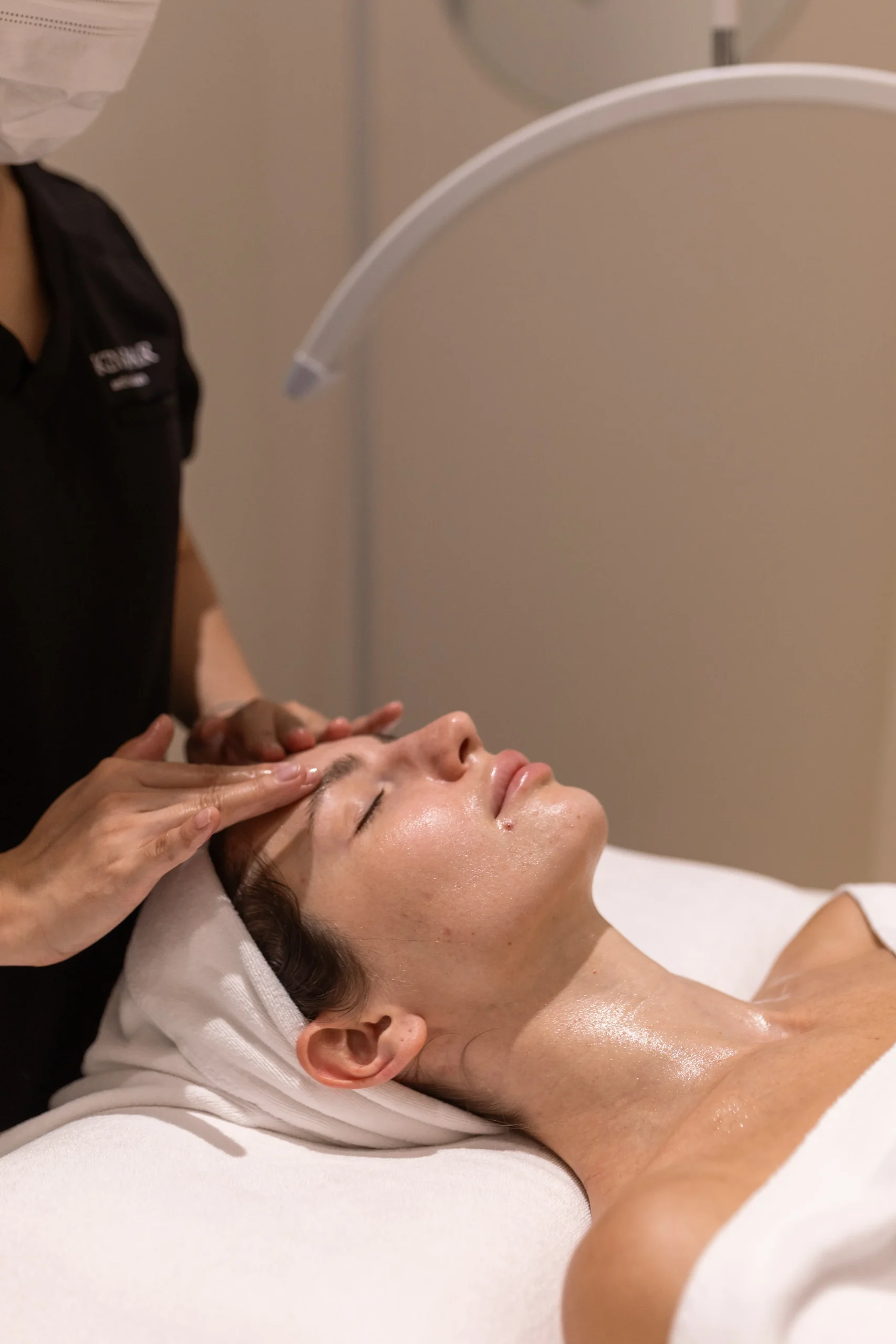 Lymphatic Glow Therapy